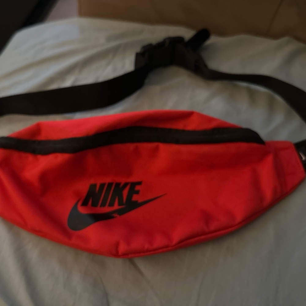 Nike fanny bag